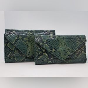 KL Select Leather Mobile Phone Pocket Size 7" X 4" Green Snakeprint